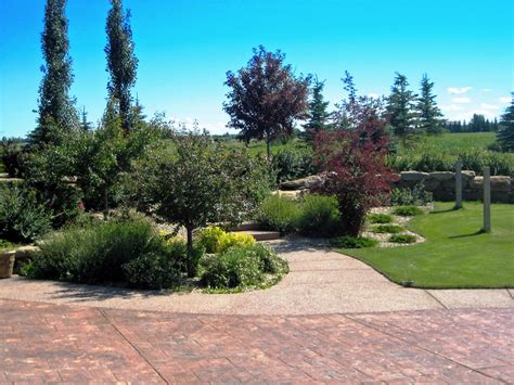 Acreage Yard - Morgan K Landscapes