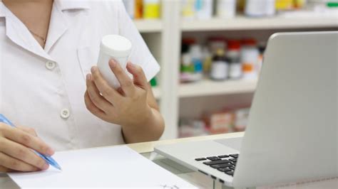 How Robots are Changing Community Pharmacy