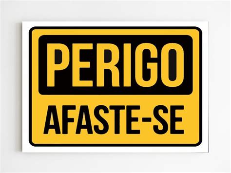 kit 3 placas de sinalização perigo afaste se aviso mdf A4 Mago das