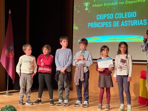 El Ayuntamiento Entrega Los Premios Pozuelo Esp Ritu Deportivo