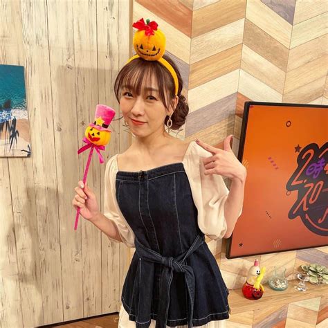 須田亜香里さんのインスタグラム写真 須田亜香里instagram 「みんな知ってた？ ハロウィーンは私の誕生日だよ🎃💜 スロイジ生放送