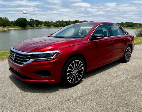 Review 2022 Volkswagen Passat Takes Its Bow With Limited Edition