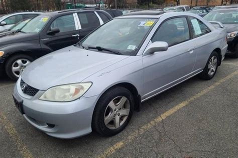 Used 2004 Honda Civic Lx Specs And Features Edmunds