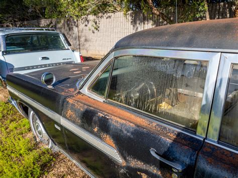 Pontiac Bonneville Limo Barn Finds