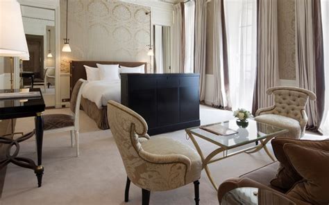 La Réserve Paris Hotel and Spa - Paris, France : The Leading Hotels of ...