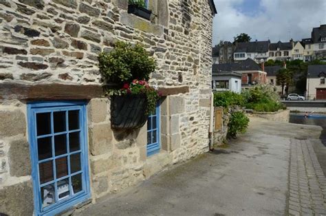 La Maison de loiseau Josselin Destination Brocéliande en Bretagne