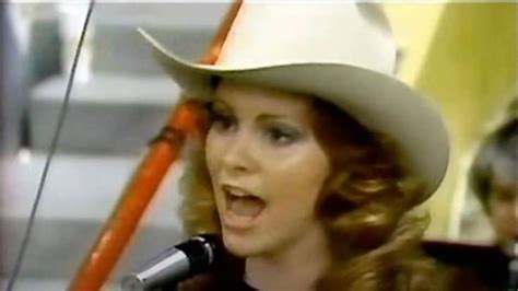 See The National Anthem Performance That Launched Reba McEntire's Career