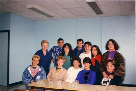 Photo de classe 1 ere année BEP EHL de 1988 Lycée Technique Armand