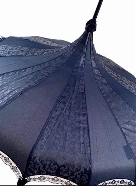 Fancy Black Skull Parasol - Oh Jessa