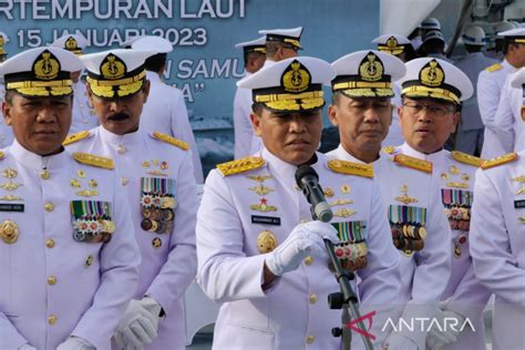 Tni Al Siagakan Empat Kri Untuk Menjaga Kedaulatan Laut Natuna Utara