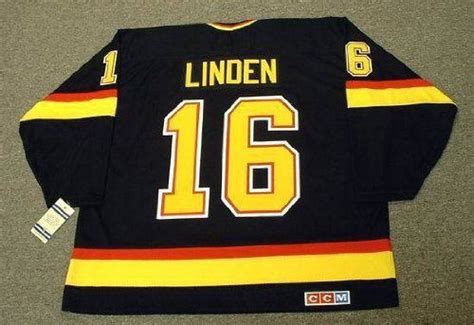 TREVOR LINDEN Vancouver Canucks 1994 CCM Vintage Throwback Away NHL ...