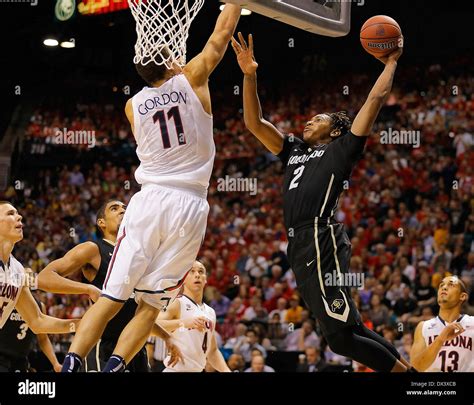 Aaron gordon slam dunk hi-res stock photography and images - Alamy