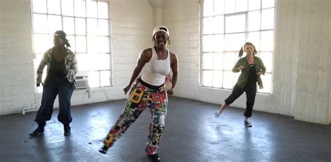 Classic Hip Hop Dance Moves To Learn Today - Hip Shake Fitness