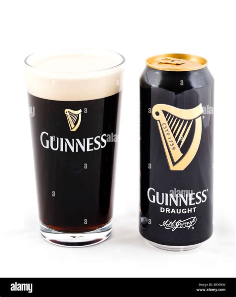 Can And Pint Glass Of Draught Guinness Uk Stock Photo 33769425 Alamy