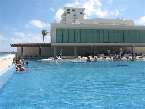 Sun Palace Hotel , Cancun - Reviews, Photos, Maps, Live webcam