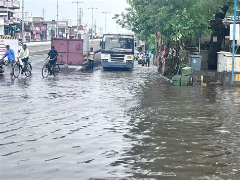 Heavy Rainfall Leads To Waterlogging In Ahmedabad The Live Ahmedabad