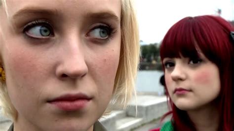 Skins Opening Temporada 3 Youtube