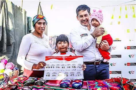 Tacna Ministro Demartini Conoci Emprendimientos De Familias Usuarias