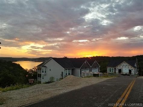 Lake Ozark, MO Real Estate - Lake Ozark Homes for Sale | realtor.com®