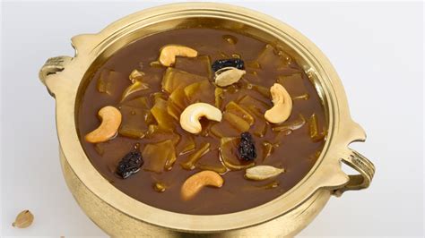 Ada Pradhaman Or Ada Payasam The Mouthwatering Dessert Of Kerala