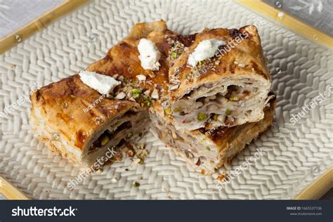 Closeup Egypts Famous Traditional Dessert Om Stock Photo 1665537106