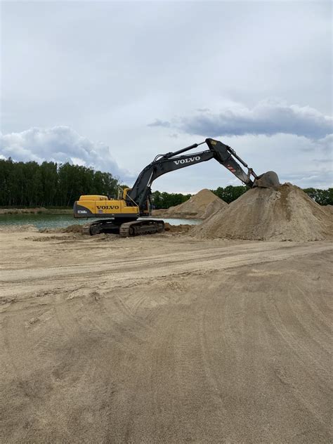 Ziemia Ogrodowa Humus Ziemia Pod Trawnik Czarnoziem Torf Transport