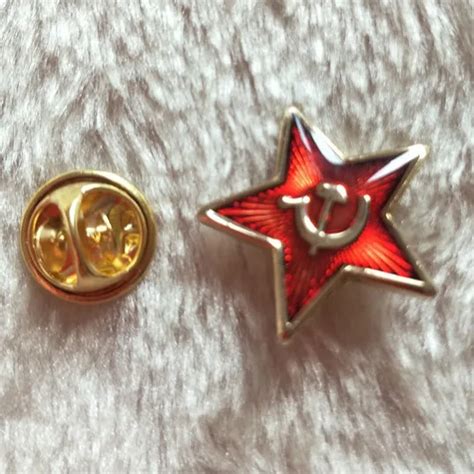 Ussr Mm Russia Red Star Sickle Hammer Lapel Pin Brooch Enamel Pins