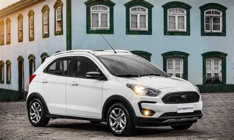 Novo Ford Ka 1 0 FreeStyle tem estilo aventureiro e preço nas alturas