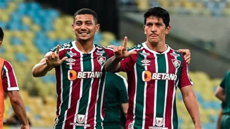 Faz O L Cano Marca Dois E Fluminense Vence O Fortaleza No Maracan