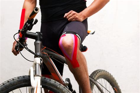 Cycling Knee Pain Causes And Best Treatment Options In 2023