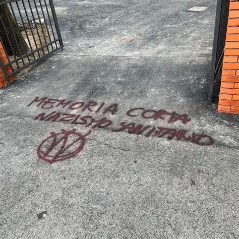 La Spezia Scritte No Vax Al Parco Della Rimembranza Peracchini