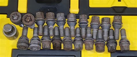 Правильные болты на литье — Renault Duster (1G), 2 л, 2018 года ...