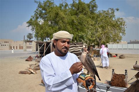 THE UNITED ARAB EMIRATES SEVEN PEARLS OF THE ARABIAN DESERT