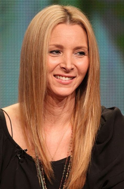 17 Lisa Kudrow Hairstyles- Lisa Kudrow Hair Pictures - Pretty Designs