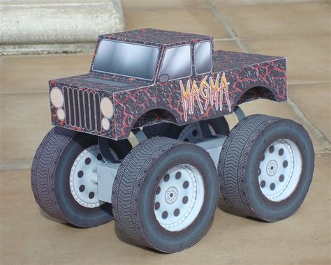 Sinner, Playing with Art: Monster Truck - Magma Custom