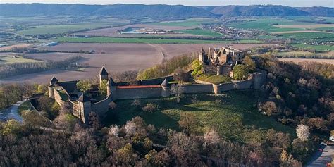 Zamek Helfsztyn Czechy Wirtualny Przewodnik Turystyczny Navturpl