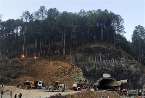 Indian officials consider five new plans to rescue men trapped in tunnel | Reuters