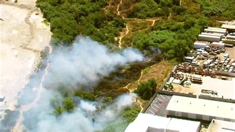 Crews Battle Brush Fire In Chula Vista Nbc 7 San Diego