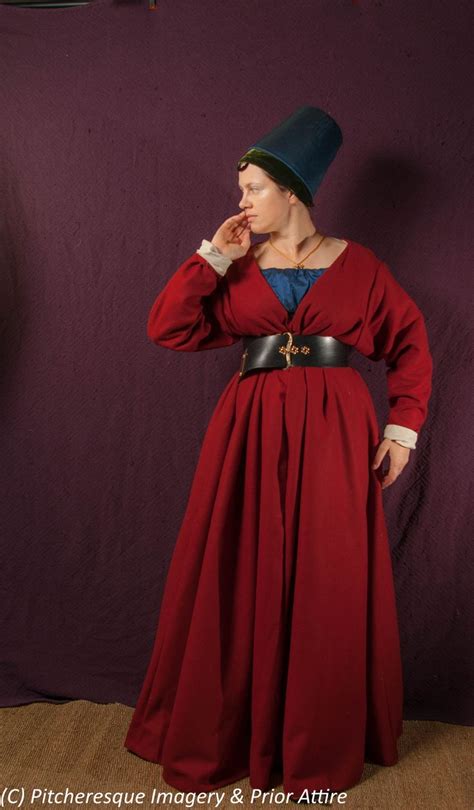 86 best 15th Century Burgundian images on Pinterest | Medieval clothing, Medieval dress and ...