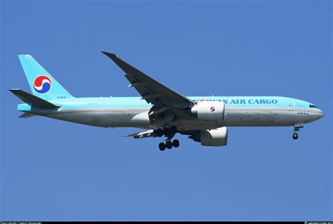 Hl Korean Air Lines Boeing Fb Photo By Suparat Chairatprasert