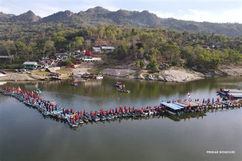 Waduk Gajah Mungkur Tempat Wisata Hits Wonogiri