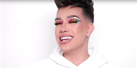 James Charles Regresa A Youtube Con Un Maquillaje Del Orgullo Espectacular