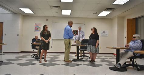 Rogersville City School Honors Middle School Teacher Of The Year