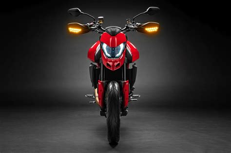 Motorrad Vergleich Ducati Hypermotard Rve Vs Ducati