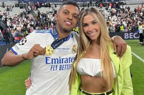 Rodrygo E Ex Voltam A Se Seguir Nas Redes Sociaisjogada Ltimas