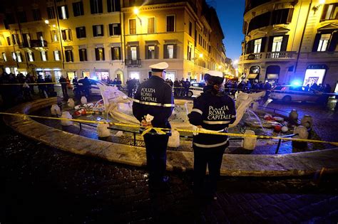 Roma Feyenoord La Capitale Teme L Arrivo Dei Tifosi Olandesi