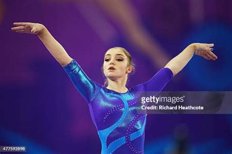 Aliya Mustafina Floor Photos And Premium High Res Pictures Getty Images