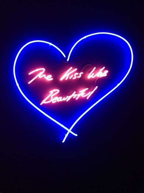 Tracey Emin Neon