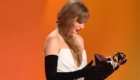 Taylor Swift makes history with best album award