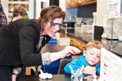 Women And Girls In Stem Museum Of Science Jason Polasek Flickr